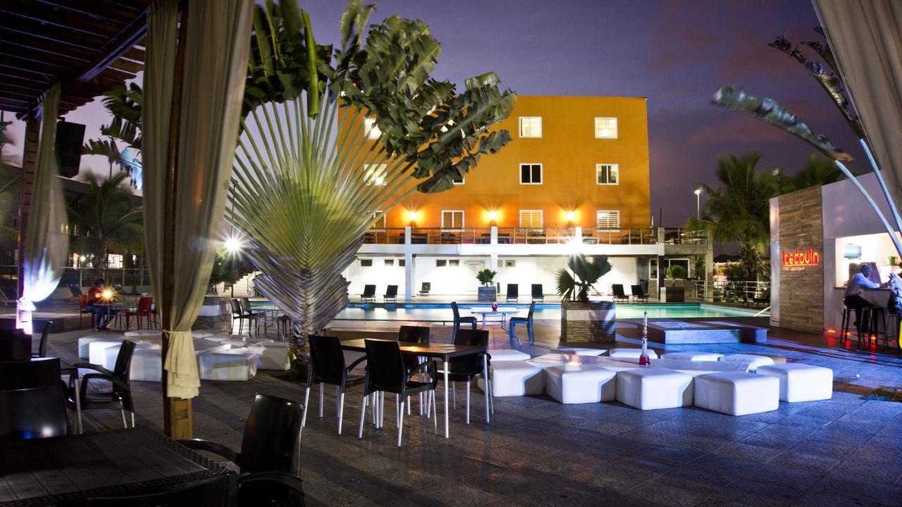 M Suites Hotel Akra Zewnętrze zdjęcie