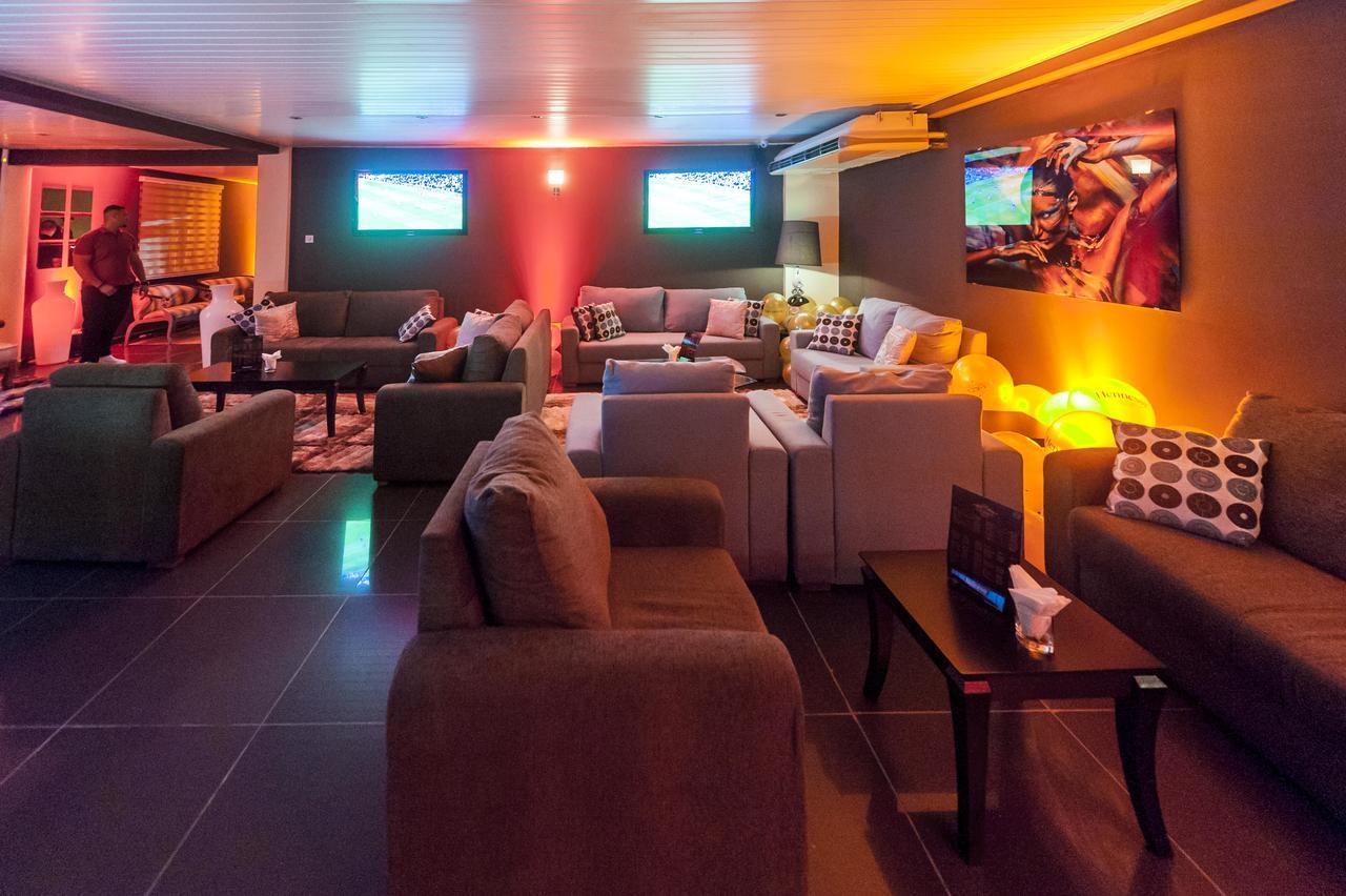 M Suites Hotel Akra Zewnętrze zdjęcie